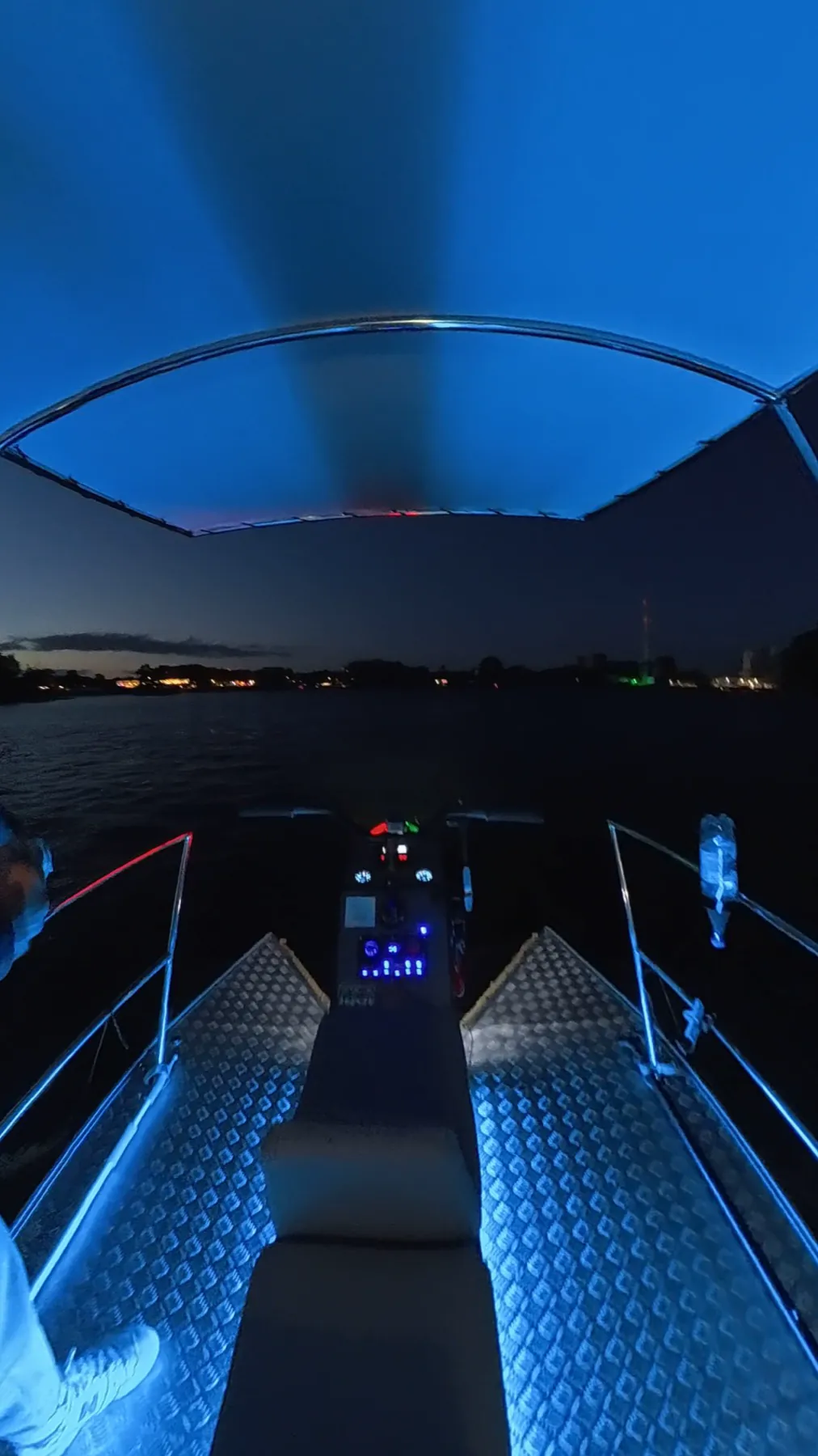 LED-beleuchteter Sitzbereich an Bord